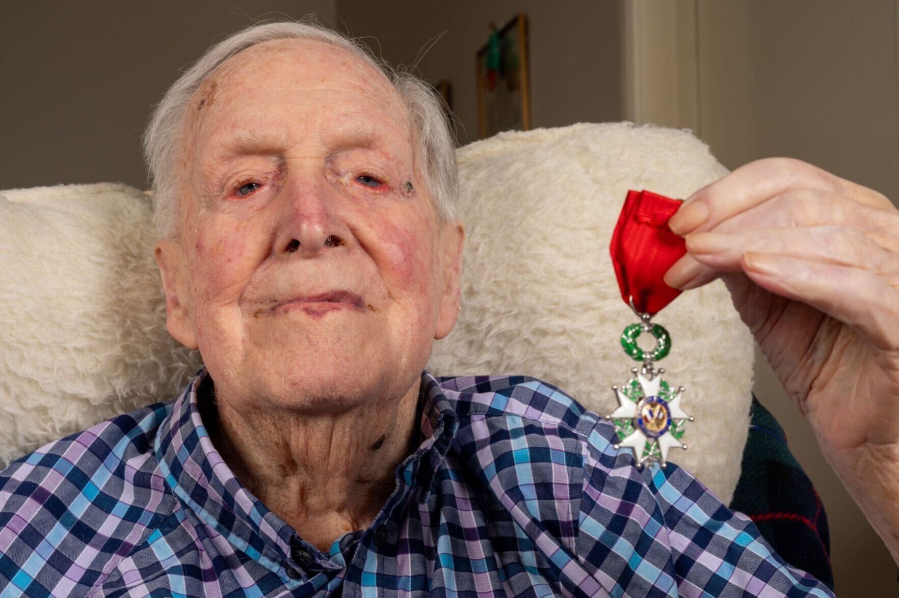106-year-old WWII veteran shares secret to long life – custard every day
